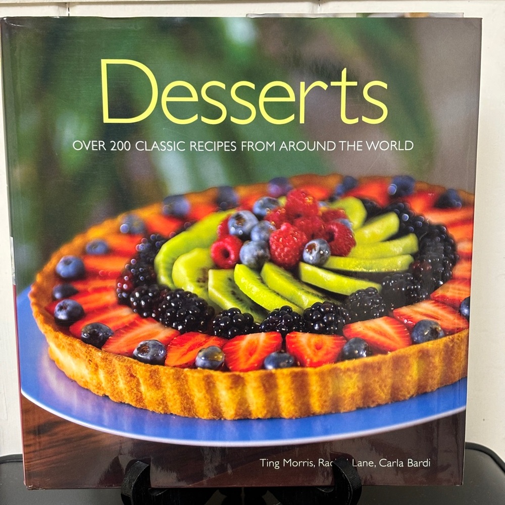 2008 Reader’s Digest Desserts: Over 200 Classic Recipes from Around the World